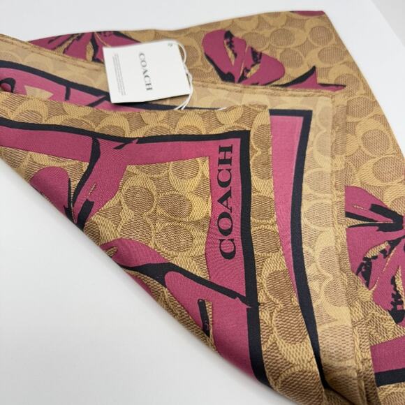 Last 2‼️ Coach Signature Bow Print Silk Bandana CZ527 Tan/Pink - Picture 7 of 8